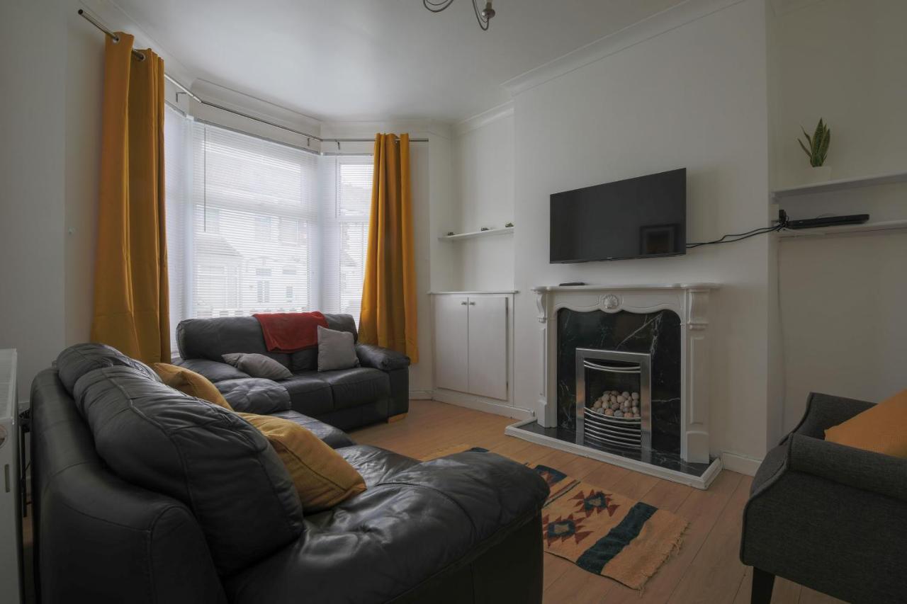 A Perfect 3bd Away From Canton * Cardiff