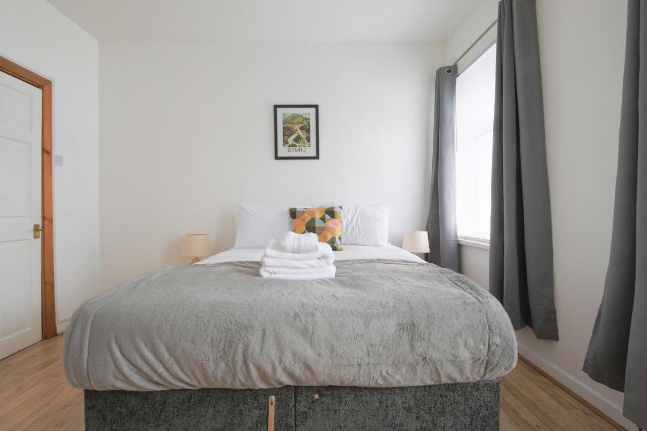 A Perfect 3bd Away From Canton Holiday home *